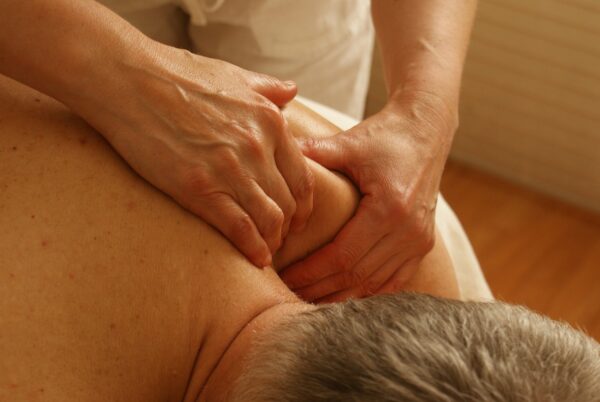 MASSAGE EPAULE